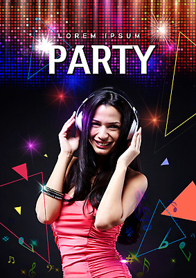 PSD 서양인 편집이미지 여자 한명 서기 웃음 상반신 20대 성인 파티 헤드폰 음악감상 즐거움 클럽 디스코 성인여자한명만 이미지편집 외국인 1 감정 음악 음향기기 모션 표정 사람 이벤트 청년 감상 춤 여자한명만 성인여자만 파일형식