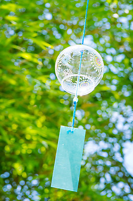 포토 JPG 주간 일본문화 풍경 사람없음 야외 아웃포커스 장식 오브젝트 후우링 국내포토 자연요소 동양문화 외국문화 촬영기법 종 일본전통 파일형식