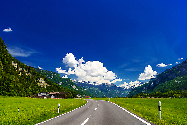 포토 JPG 해외이미지 나무 구름 공원 도로 길 선 여행 컨셉 곡선 자연 하늘 성공 산 거리 풍경 경사 사람없음 야외 초록색 여름 파란색 산책 꿈 회색 가을 바위 시골 숲 아스팔트 방향 언덕 판 오르막 굴곡 방법 콘크리트 수평선 해외202004 해외포토 자연요소 식물 계절 공공시설 컬러 교통시설 휴식 돌_바위 생태계 파일형식 이미지허브