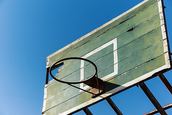 포토 JPG 해외이미지 주간 스포츠 놀이 하늘 농구 사람없음 야외 목재 초록색 파란색 빛 반짝임 운동 금속 점프 페인트 경쟁 손상 장비 게임 흰색 원형 균열 목표 발사 테두리 정사각형 깨짐 썩음 옛날 철강 해외202004 해외포토 자연요소 도형 나무 컬러 컨셉 재료 모션 재질 건강 구기 파일형식 이미지허브