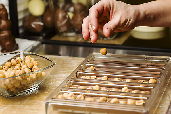 포토 JPG 해외이미지 음식 조각 패턴 재료 지팡이 건조 건강 사람없음 갈색 쌓기 초콜릿 검은색 어둠 이탈리아 블록 우유 견과류 바 막대기 우아함 달콤 맛 설탕 먹기 크림 준비 정사각형 망고 코코아 덩어리 무화과 고립 살구 카카오 피스타치오 개암 억울 해외202004 해외포토 도형 열매 감정 유럽 음료 컬러 컨셉 무늬 과일 모션 디저트 유제품 열대과일 파일형식 이미지허브