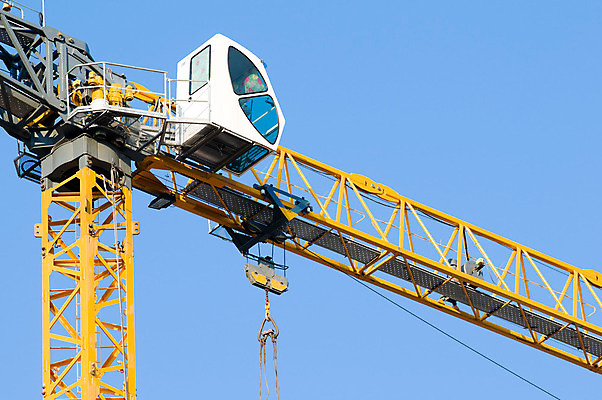 포토 JPG 해외이미지 실루엣 산업 비즈니스 하늘 프레임 직장 사람없음 건물 가로 파란색 노란색 탑 금속 기계 성장 도시 업무 작업 묘사 기중기 각도 무거움 공학 철강 카피스페이스 해외202004 해외포토 건축물 교육 컬러 회사 재질 촬영기법 공백 중장비 무게 파일형식 이미지허브