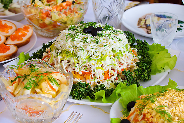 포토 JPG 해외이미지 식기 접시 기념일 음식 포크 채소 탁자 휴가 주택 육류 이벤트 사람없음 초록색 파티 검은색 식사 저녁식사 치킨 샐러드 식탁보 축하 신선 선택 배고픔 준비 상쾌 올리브 냅킨 점심식사 캐비아 해외202004 해외포토 열매 감정 컬러 가구 컨셉 식재료 건물 닭고기요리 파일형식 이미지허브