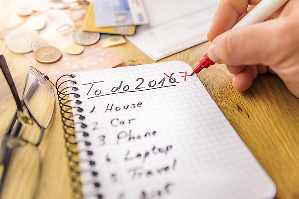 포토 JPG 해외이미지 손 디자인 안경 컨셉 돈 텍스트 탁자 표시 새로움 새해 아이디어 프레임 나선형 사람없음 목재 금융 단어 공책 꿈 신용카드 목표 계획 준비 예산 처음 필기체 경제학 2017년 해외202004 해외포토 나무 문자 잡화 교육 가구 무늬 재료 문구용품 신체부위 경제 재산 연도 파일형식 이미지허브