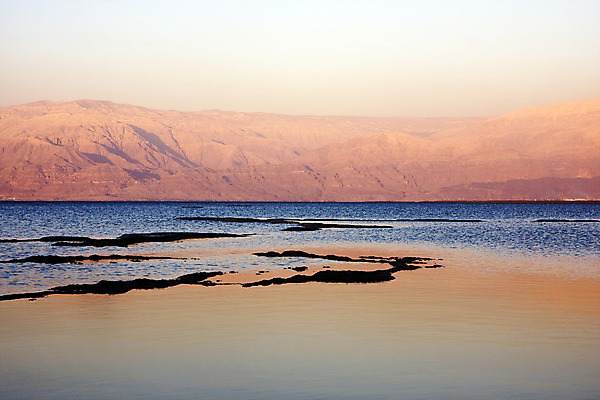 포토 JPG 해외이미지 지구 호수 바다 섬 자연 산 바닥 건조 건강 파노라마 풍경 사람없음 물 태양 약 환경 성경 스파 일몰 화장품 사막 죽음 황무지 역사 중앙 질병 미용사 땅 소금 지역 진흙 동쪽 내추럴 돌봄 요르단 유태교 이스라엘 짠맛 현상 화학물질 해외202004 해외포토 자연요소 직업 중동 종교용품 의학 모션 촬영기법 뷰티 노을 화학 맛 방향 생태계 서아시아 파일형식 이미지허브
