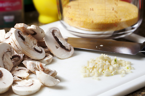 포토 JPG 해외이미지 음식 조각 채소 재료 건강 마늘 요리 사람없음 버섯 신선 날것 슬라이스 채식주의자 개조 해외202004 해외포토 채식 파일형식 이미지허브