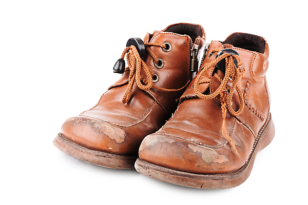 포토 JPG 해외이미지 직업 옷 어린이 백그라운드 신발 2 부츠 사람없음 야외 가로 운동 갈색 걷기 힘 손상 하이킹 장비 흰색 업무 얼룩 쌍 거친 우아함 가죽 자르기 먼지 진흙 무거움 불쾌함 나쁜 고립 옛날 운동화끈 의무 유일 해외202004 해외포토 감정 컬러 컨셉 모션 레저 건강 사람 끈 작업 무게 파일형식 이미지허브