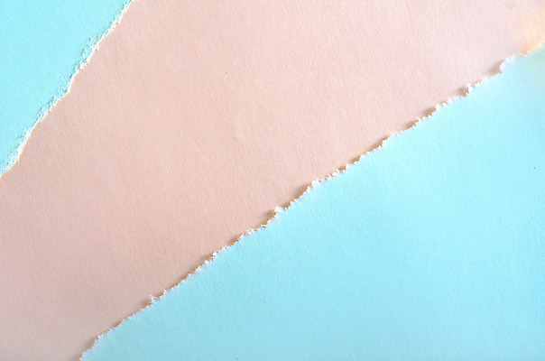 포토 JPG 해외이미지 분홍색 하늘색 백그라운드 사람없음 하이앵글 찢어짐 색종이 카피스페이스 해외202004 해외포토 종이 뷰포인트 컬러 모션 파란색 공백 파일형식 이미지허브