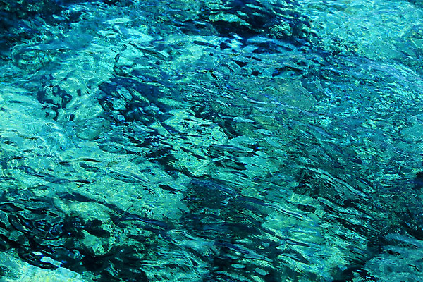 포토 JPG 해외이미지 호수 물결 파도 바다 백그라운드 패턴 모션 자연 벽지 표면 추상 사람없음 물 여름 파란색 빛 강 침묵 젖음 흐름 추위 연못 신선 투명 액체 개울 매끈함 시원함 홍수 당구 질감 내추럴 깊이 진짜 터키석 해외202004 해외포토 자연요소 계절 컬러 컨셉 무늬 구기 소리 감각 보석 자연재해 생태계 파일형식 이미지허브