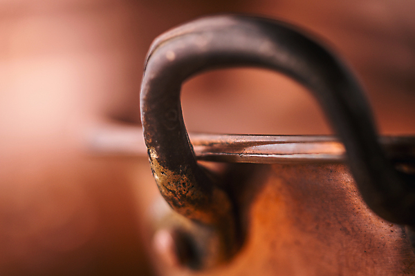 포토 JPG 해외이미지 접시 백그라운드 부분 주방용품 손잡이 요리 사람없음 가로 금속 주방 검은색 장비 수확 냄비 소프트포커스 묘사 준비 스크래치 놋쇠 블러 옛날 해외202004 해외포토 식기 컬러 생활용품 농업 재질 촬영기법 솥 파일형식 이미지허브