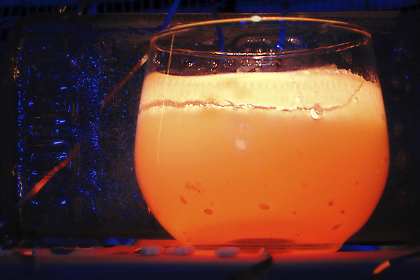 포토 JPG 해외이미지 행복 백그라운드 크리스마스 촛불 불 휴가 전등 조명 실내 사랑 사람없음 장식 가로 파란색 검은색 어둠 희망 축하 황금 소프트포커스 12월 빛망울 연소 거짓 광 깊이 해외202004 해외포토 자연요소 기념일 감정 컬러 컨셉 초 촬영기법 내부 빛 날짜 파일형식 이미지허브