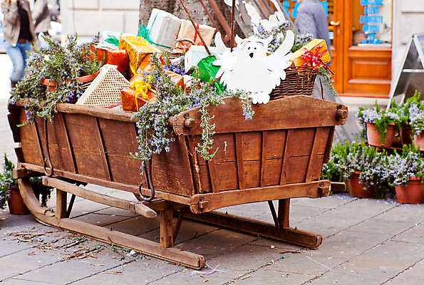 포토 JPG 해외이미지 식물 꽃 사람없음 목재 상자 세일 카트 봄 수확 함선 썰매타기 라벤더 로즈메리 해외202004 해외포토 나무 계절 농업 배_교통 재료 전통놀이 허브 파일형식 이미지허브