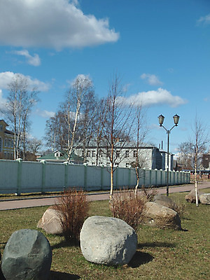 포토 JPG 해외이미지 구름 계절 도로 호수 건축양식 자연 하늘 그림자 풍경 사람없음 물 파란색 태양 봄 등불 도시 순환 러시아 수평선 해외202004 해외포토 자연요소 건축 유럽 길 컬러 교통시설 모션 조명 생태계 파일형식 이미지허브
