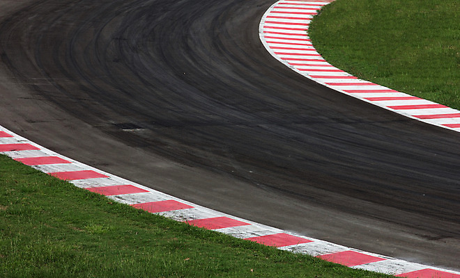 포토 JPG 해외이미지 도로 스포츠 백그라운드 곡선 자국 자동차 거리 안전 사람없음 야외 경쟁 운전 아스팔트 속도 타이어 스포츠카 대회 모터 레이서 루트 선로 해외202004 해외포토 길 선 육상교통 컨셉 교통시설 모션 파일형식 이미지허브