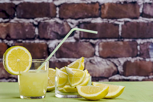 포토 JPG 해외이미지 배너 음식 벽 조각 백그라운드 과일 재료 탁자 벽돌 귤 건강 씨앗 사람없음 목재 빨간색 물 파란색 빛 컬러풀 노란색 우주 주스 활발 수확 흰색 시골 신선 고명 자르기 레몬 레모네이드 준비 유기농 반쪽 날것 숙성 옛날 채식주의자 해외202004 해외포토 자연요소 나무 식물 웰빙 음료 컬러 가구 컨셉 농업 모션 채식 에이드 파일형식 이미지허브