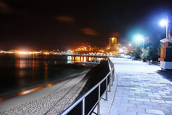 포토 JPG 해외이미지 나무 구름 실루엣 모래 파도 바다 섬 여행 벤치 오렌지 자연 하늘 휴식 조명 거리 그림자 사람 풍경 사람없음 빨간색 물 여름 빛 도시풍경 반사 노란색 여행객 걷기 침묵 황혼 일몰 램프 관찰 도시 야간 열정 장면 태평양 해외202004 해외포토 자연요소 식물 계절 감정 컬러 컨셉 의자 과일 모션 촬영기법 노을 소리 생태계 파일형식 이미지허브