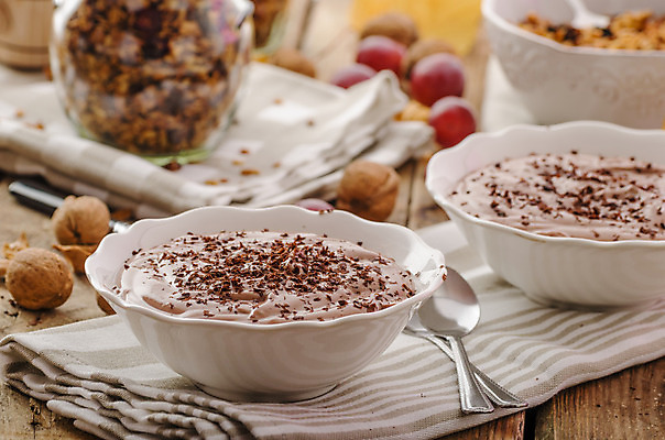 포토 JPG 해외이미지 음식 빵 백그라운드 다이어트 재료 부분 유리 디저트 요리 사람없음 컵 갈색 초콜릿 숟가락 어둠 펼침 견과류 소용돌이 가을 흰색 시골 대접 신선 항아리 사발 달콤 맛 매끈함 설탕 먹기 크림 유기농 레시피 푸딩 코코아 아보카도 충동구매 무스 바이오 핸드메이드 해외202004 해외포토 식기 웰빙 계절 음료 컬러 컨셉 과일 모션 재질 수저 건강 쇼핑 회오리 도자기 감각 사기그릇 과소비 파일형식 이미지허브