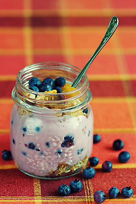 포토 JPG 해외이미지 라이프스타일 열매 음식 조각 백그라운드 다이어트 유리 디저트 건강 사람없음 목재 신선 항아리 달콤 아침식사 시리얼 먹기 유기농 블루베리 레시피 요거트 내추럴 뮤즐리 오트밀 채식주의자 해외202004 해외포토 나무 식물 웰빙 과일 재료 모션 재질 유제품 생활 식사 도자기 맛 채식 파일형식 귀리 이미지허브