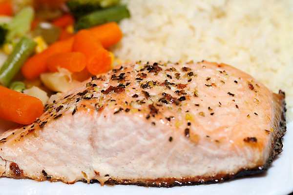 포토 JPG 해외이미지 접시 음식 조각 다이어트 채소 부분 고추 콩 감자 건강 육류 어류 스테이크 요리 사람없음 빨간색 식당 식사 저녁식사 당근 샐러드 튀김 흰색 신선 뜨거움 고명 맛 그릴 브로콜리 바비큐 굽기 레몬 허브 해산물 준비 유기농 연어 후추 바질 점심식사 해외202004 해외포토 식물 식기 웰빙 컬러 컨셉 과일 식재료 주방용품 곡류 뿌리채소 서양음식 상점 수중동물 구이 향신료 파일형식 이미지허브