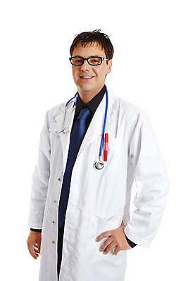 포토 JPG 해외이미지 직업 남자 유니폼 성공 노동자 건강 한명 서기 미소 사람 성인 의사 코트 흰배경 외과 수의사 소아과의사 약사 정신과의사 치료사 해외202004 해외포토 1 옷 백그라운드 컨셉 의학 모션 표정 병원 외투 의료진 흰색 파일형식 이미지허브