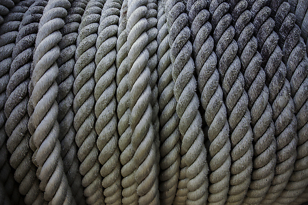 포토 JPG 해외이미지 산업 선 밧줄 줄 바다 백그라운드 패턴 요트 항해 나선형 사람없음 갈색 우주 힘 흰색 공구 원형 거친 보트 삼 고리 실 닫기 코드 낟알 묶기 오브젝트 질감 매듭 롤 해군 철사 고립 옛날 직진 해외202004 해외포토 도형 컬러 무늬 배_교통 채소 모션 군대 도구 파일형식 이미지허브