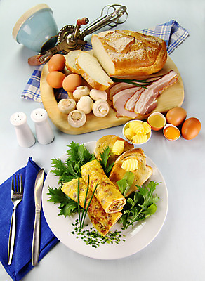 포토 JPG 해외이미지 빵 포크 건강 요리 사람없음 식사 버섯 껍질 신선 고명 사발 칼 맛 아침식사 상추 허브 유기농 냅킨 토스트 소금 베이컨 후추 버터 성분 덩어리 오믈렛 내추럴 점심식사 영양분 해외202004 해외포토 식물 식기 웰빙 음식 컨셉 채소 돼지고기 사기그릇 계란요리 향신료 파일형식 이미지허브
