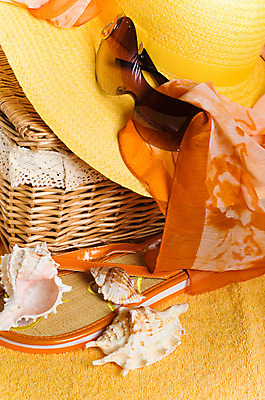 포토 JPG 해외이미지 바다 여행 백그라운드 컨셉 신체 가방 자연 휴가 조개 휴식 건강 사람없음 장식 여름 수건 노란색 스파 목욕 껍질 흰색 선탠 보호 오브젝트 피부관리 휴양지 로션 테라피 내추럴 고립 넘어짐 돌봄 해외202004 해외포토 잡화 계절 컬러 모션 어패류 위생용품 뷰티 청결 화장품 장소 생태계 파일형식 이미지허브