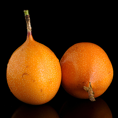 포토 해외이미지 검은배경 실내 사람없음 신선 열대과일 패션후르츠 해외202004 해외포토 백그라운드 과일 내부 검은색 파일형식 이미지허브