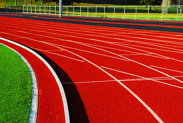 포토 JPG 해외이미지 라이프스타일 길 스포츠 백그라운드 패턴 밭 곡선 표면 새로움 사람없음 빨간색 컬러풀 달리기 운동 축구 경쟁 경기장 보행로 끝 강의 시작 트랙 땅바닥 선로 인공 해외202004 해외포토 선 컬러 컨셉 무늬 농업 스포츠시설 모션 바닥 건강 생활 구기 파일형식 이미지허브