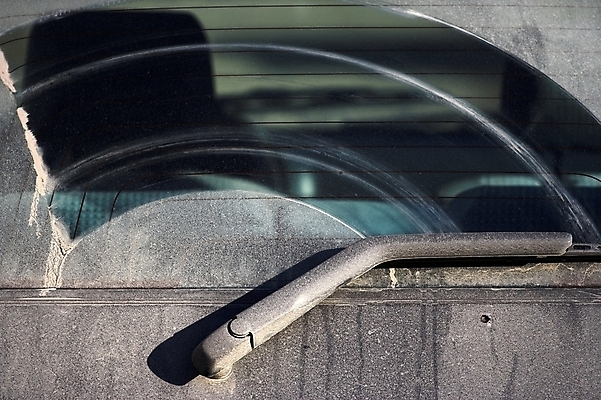 포토 JPG 해외이미지 도로 백그라운드 창문 자동차 유리 사람없음 검은색 운전 빨래 먼지 진흙 짐차 오프로드 해외202004 해외포토 길 육상교통 컬러 가사 교통시설 모션 재질 파일형식 이미지허브