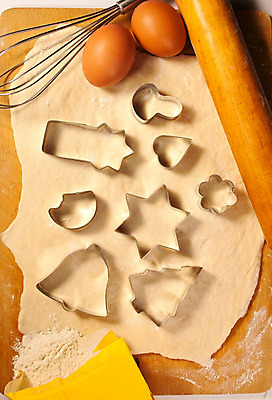 포토 JPG 해외이미지 모양 별 음식 패턴 요리 사람없음 목재 쿠키 주방 계란 빵집 흰색 하트 신선 원형 막대기 플랫 자르기 굽기 준비 서식 날것 반죽 밀가루 이스트 커터 페스츄리 핸드메이드 해외202004 해외포토 자연요소 도형 나무 빵 컬러 무늬 재료 모션 디저트 상점 알 가루 구이 파일형식 이미지허브