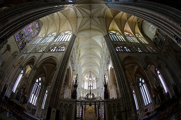 포토 JPG 해외이미지 유럽 여행 고건축 건축양식 실내 사람없음 내부 건물 인테리어 성당 교회 세계문화유산 프랑스 사찰 세계여행 역사 시력 기념물 천연기념물 고딕 바실리카 서유럽 옛날 해외202004 해외포토 건축물 디자인 건축 나라 종교건축 세계 문화재 파일형식 이미지허브