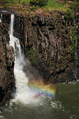 포토 JPG 해외이미지 공원 자연 파노라마 풍경 사람없음 물 강 미국 힘 폭포 젖음 흐름 세계문화유산 황무지 남아메리카 열대우림 브라질 아르헨티나 내추럴 이국적 브라질사람 해외202004 해외포토 자연요소 공공시설 컨셉 북아메리카 촬영기법 아메리카 문화재 숲 생태계 파일형식 이미지허브