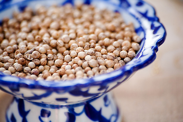 포토 JPG 해외이미지 식물 음식 백그라운드 다이어트 채소 재료 건조 요리 씨앗 사람없음 검은색 흰색 신선 뜨거움 조미료 맛 낟알 가득함 향신료 묘사 유기농 매움 날것 향기 냄새 향료 향 후추 연소 고립 숙성 짠맛 채식주의자 억울 해외202004 해외포토 웰빙 감정 컬러 컨셉 건강 채식 향미료 파일형식 이미지허브