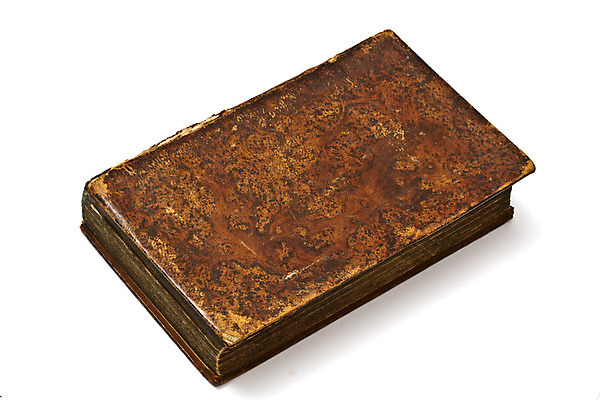 포토 JPG 해외이미지 교육 종이 과학 백그라운드 텍스트 날씨 추상 미술 사람없음 책 스터디 독서 갈색 쌓기 검은색 성경 손상 수확 골동품 덮개 흰색 얼룩 거친 역사 도서관 오브젝트 질감 복고 문학 페이지 고립 그런지 옛날 중고 해외202004 해외포토 컬러 컨셉 무늬 농업 종교용품 모션 문화예술 학습 뚜껑 파일형식 이미지허브