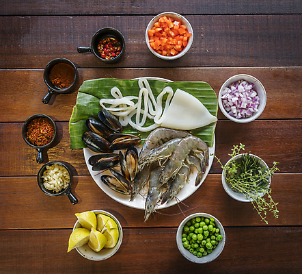 포토 JPG 해외이미지 음식 재료 조개 새우 연체동물 건강 사람없음 파란색 얼음 식사 껍질 굴 신선 오픈 칼 먹기 레몬 해산물 오징어 날것 석판 식용 식품점 해외202004 해외포토 자연요소 컬러 과일 모션 어패류 무척추동물 갑각류 상점 수중동물 파일형식 이미지허브