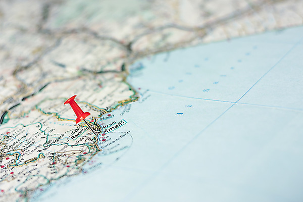 포토 JPG 해외이미지 식물 구름 손 꽃 유럽 종이 파도 바다 섬 여행 요트 건축양식 자연 유리 하늘 산 주택 미술 풍경 경사 사람없음 건물 항구 만 보트 센터 작음 큼 타일 언덕 그림 휴양지 포트 타운 일반 산악지대 나폴리 뱃놀이 옛날 지리 스타일 해외202004 해외포토 자연요소 건축물 건축 나라 배_교통 교통시설 재질 문화예술 신체부위 전통놀이 이탈리아 장소 도시 크기 생태계 파일형식 이미지허브