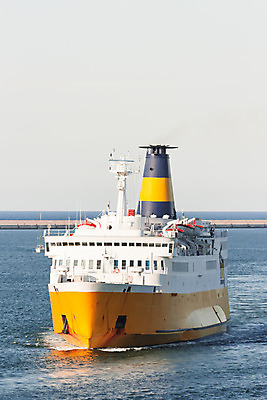 포토 JPG 해외이미지 바다 교통시설 하늘 항해 사람없음 야외 물 화물 보트 큼 컨테이너 무역 포트 수입 유조선 해외202004 해외포토 자연요소 산업 교통 배_교통 운송업 크기 시설 파일형식 이미지허브