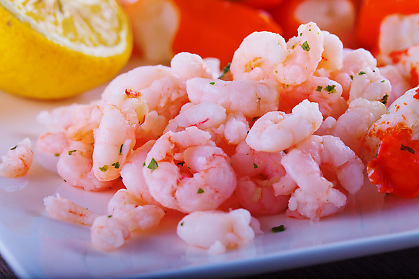 포토 JPG 해외이미지 접시 음식 분홍색 백그라운드 포크 다이어트 유리 조개 새우 건강 갑각류 어류 요리 사람없음 가로 식당 검은색 식사 저녁식사 샐러드 흰색 신선 칵테일 고명 호랑이 우아함 맛 상추 왕 레몬 해산물 준비 꼬리 점심식사 마티니 해외202004 해외포토 동물 식기 컬러 컨셉 채소 과일 포유류 재질 어패류 주류 상점 수중동물 파일형식 이미지허브