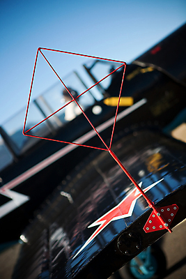 포토 JPG 해외이미지 날개 비행기 사람없음 덮개 파일럿 항공 에어쇼 해외202004 해외포토 직업 항공교통 대중교통 뚜껑 쇼 파일형식 이미지허브