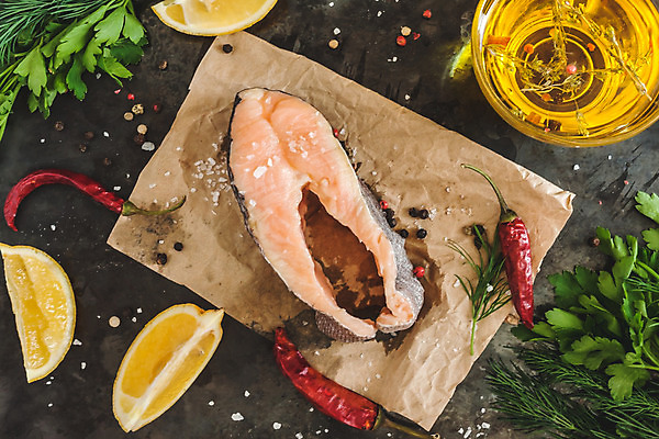 포토 JPG 해외이미지 종이 음식 바다 백그라운드 다이어트 재료 고추 탁자 파슬리 건강 육류 어류 스테이크 요리 사람없음 빨간색 식당 검은색 식사 저녁식사 어둠 이탈리아 수확 신선 정상 레몬 허브 해산물 날것 소금 위치 연어 후추 로즈메리 점심식사 그런지 딜 생식 송어 양피지 필터 효과 해외202004 해외포토 식물 유럽 컬러 가구 농업 채소 과일 식재료 서양음식 상점 수중동물 향신료 파일형식 이미지허브