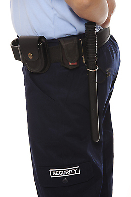 포토 JPG 해외이미지 유니폼 경비 안전 사람 사람없음 노란색 힘 경찰 보안관 절도 직원 라디오 예방 군용 보안 공정 순찰 장교 헬프 해외202004 해외포토 직업 옷 컬러 군대 전자제품 도움 범죄 보호 파일형식 이미지허브