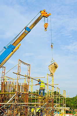 포토 JPG 해외이미지 구름 건축물 산업 모션 노동자 사람없음 파란색 블록 도시 큼 땅 기중기 상업 상승 시멘트 리프트 공학 발판 진행 개발 철강 콘크리트 프로젝트 해외202004 해외포토 자연요소 직업 교육 건축 컬러 컨셉 중장비 크기 파일형식 이미지허브