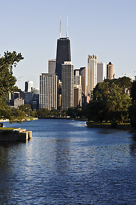 포토 JPG 해외이미지 여행 가로등 건축양식 휴가 조명 풍경 사람없음 관광지 도시풍경 사무실 고층빌딩 황혼 도시 원형 도심 야간 출장 시티라이프 스카이라인 빛망울 시카고 해외202004 해외포토 자연요소 도형 라이프스타일 공공시설 건축 비즈니스 빌딩 빛 미국 일몰 파일형식 이미지허브