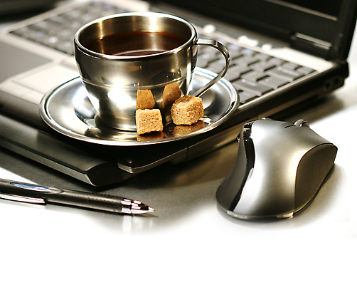 포토 JPG 해외이미지 안경 커피 음료 비즈니스 사람없음 스터디 컴퓨터 사무실 펜 금속 검은색 침묵 회색 업무 아침식사 은색 계획 주식 설탕 상업 단절 철강 해외202004 해외포토 잡화 컬러 컨셉 재질 금융 전자제품 학습 필기구 식사 소리 작업 파일형식 이미지허브