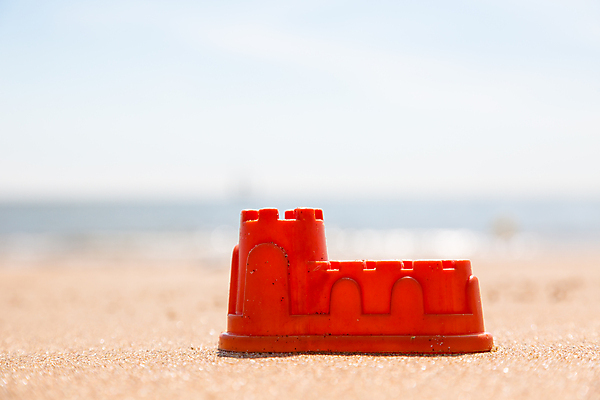 포토 JPG 해외이미지 라이프스타일 어린이 모래 여행 자연 놀이 표면 휴가 휴식 손잡이 그림자 사람없음 야외 여름 파란색 장난감 햇빛 태양 맑음 공백 추위 게임 칼날 작음 플라스틱 수집 모래언덕 모종삽 삽 양동이 국자 휴양지 질감 보케 단절 파라다이스 해외202004 해외포토 자연요소 계절 컬러 컨셉 재질 주방용품 날씨 사람 생활 장소 크기 언덕 생태계 파일형식 이미지허브