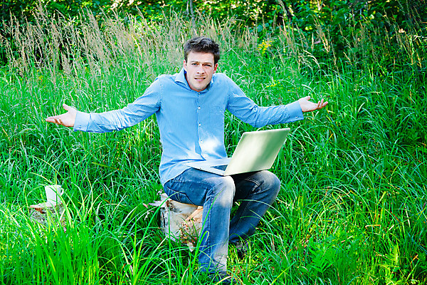 포토 JPG 해외이미지 나무 식물 백인 공원 커피 음료 컨셉 잎 생각 비즈니스 자연 아침 노동자 한명 사람 컵 초록색 노트북 컴퓨터 맑음 공책 활발 머그컵 물음표 흰색 키보드 업무 작업 비즈니스맨 찡그림 숲 휴대용 질문 문제 멀리 의심 내추럴 고립 혼란 혼자 해외202004 해외포토 주간 서양인 직업 1 식기 기호 공공시설 남자 감정 컬러 날씨 문구용품 표정 전자제품 직장인 오브젝트 생태계 파일형식 이미지허브