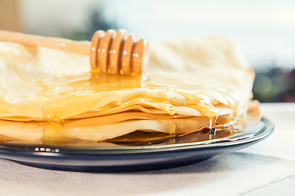 포토 JPG 해외이미지 접시 음식 백그라운드 단풍 오렌지 탁자 아침 디저트 건강 요리 사람없음 빛 햇빛 노란색 쌓기 우주 케이크 검은색 식사 흐름 흰색 신선 뜨거움 황금 닫기 달콤 맛 아침식사 정상 유기농 브런치 시럽 꿀 팬케이크 핸드메이드 크레이프 해외202004 해외포토 주간 식기 웰빙 컬러 가구 컨셉 잎 과일 모션 태양 파일형식 이미지허브