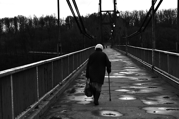 포토 JPG 해외이미지 공원 노년 자연 하늘 엄마 아침 수영장 흑백 부츠 건강 미술 사람없음 목재 봄 골동품 등불 가난 세대 노화 해외202004 해외포토 주간 나무 계절 공공시설 신발 컨셉 재료 가족 문화예술 조명 촬영기법 성인 생태계 파일형식 이미지허브