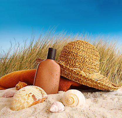 포토 JPG 해외이미지 계절 안경 모래 여행 백그라운드 텍스트 자연 하늘 휴가 휴식 따뜻함 사람없음 야외 물 여름 파란색 수건 햇빛 갈색 맑음 침묵 지갑 선탠 모래언덕 휴양지 장면 로션 비치웨어 밀짚 카피스페이스 해외202004 해외포토 자연요소 잡화 옷 컬러 컨셉 날씨 위생용품 태양 소리 화장품 공백 장소 짚 언덕 생태계 파일형식 이미지허브